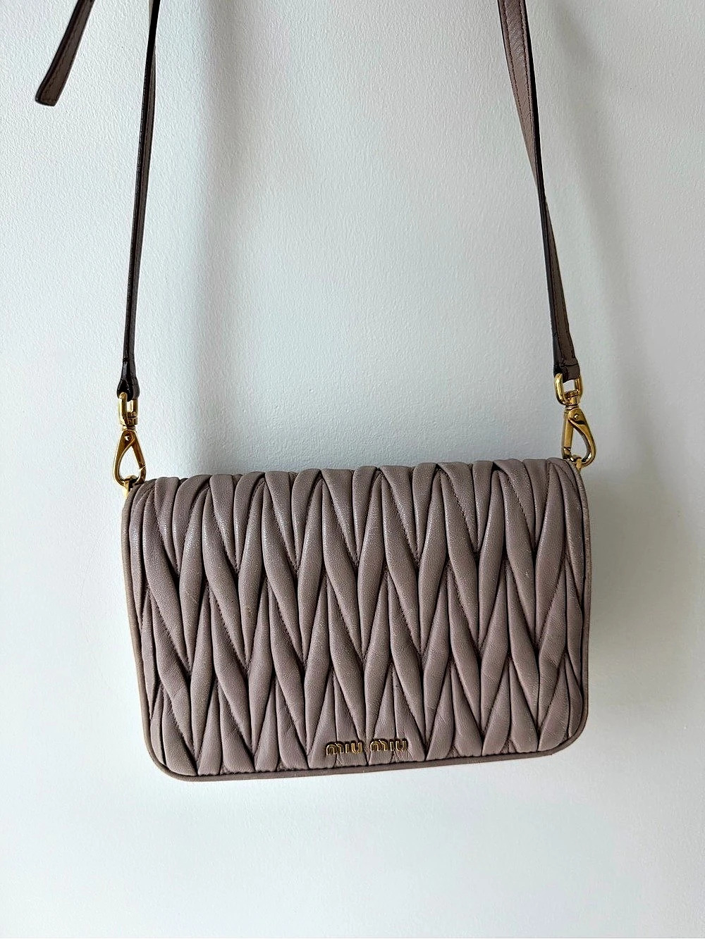 Miu Matelassé Nappa Leather Crossbody Bag Brown